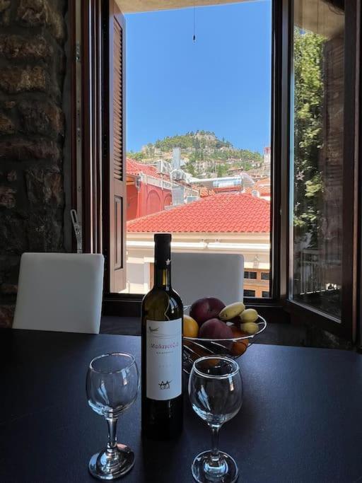 Vila Madame Parisienne Nafpaktos Exteriér fotografie
